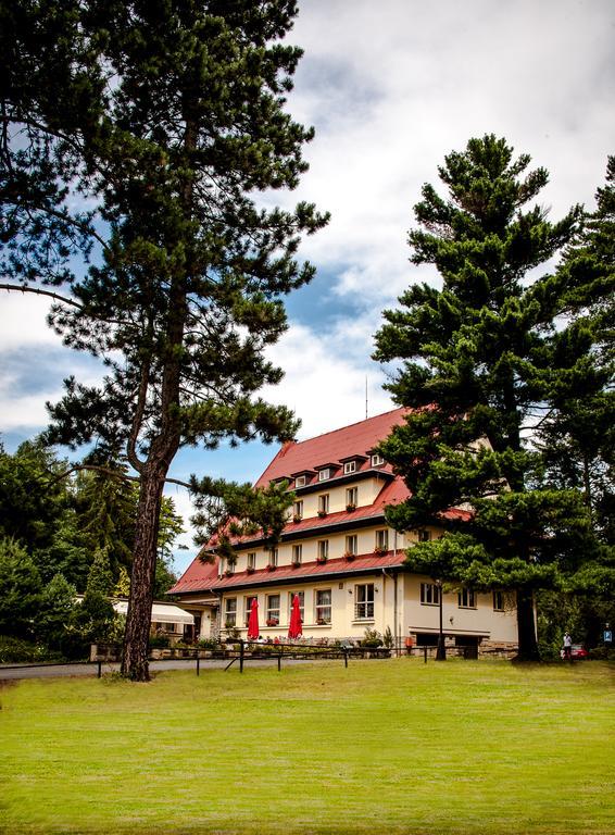 Parkhotel Skalni Mesto Jičín Eksteriør bilde