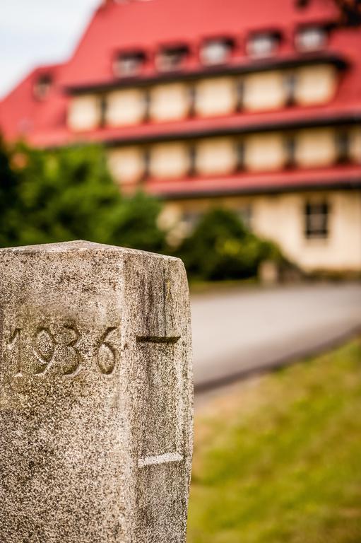 Parkhotel Skalni Mesto Jičín Eksteriør bilde